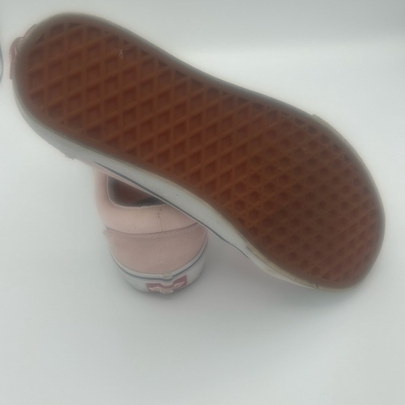 Vans sneakers preowned and gently used! - Picture 2 of 8